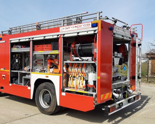 Naval fire truck with equipment type VP 5000/300 for the Sector for Emergency Situations of the Ministry of the Interior of Serbia  Date of delivery: March 28, 2022.