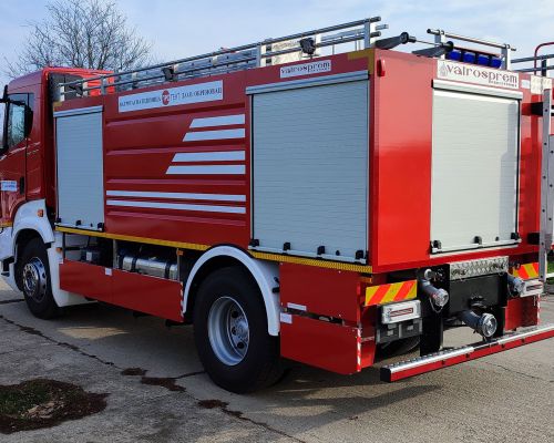 Пожарная машина-цистерна с оборудованием типа VP 7000/300 для PRO TENT doo ObrenovacДата доставки: 19.11.2021