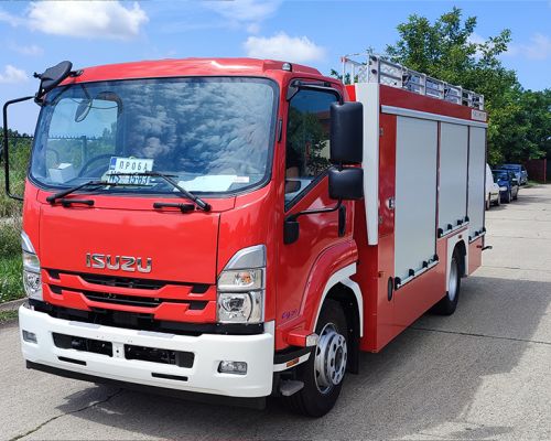 Emergency firefighting vehicle VP 3000-300 on ISUZU F14 chassis, two vehicles delivered to the Department for Emergency Situations of the Ministry of Internal Affairs of Serbia.Date of delivery 10/28/2024.