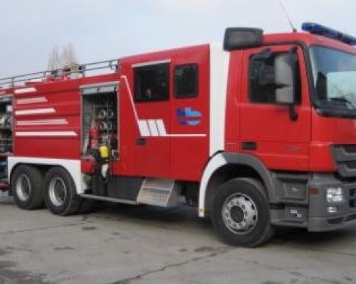 Modern fire fighting vehicle of Water-foam type, was delivered to ’’Bosanski brod’’ oil refinery Date: 15-12-2009